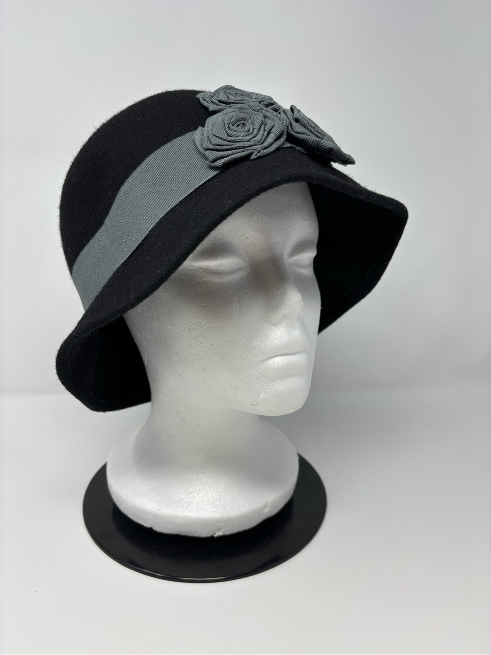 Women's 1920’s Style Black Felt Hat with Gray Ribbon Band and Ribbon Flowers